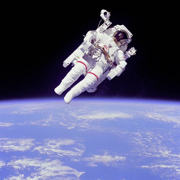 untethered spacewalk EVA